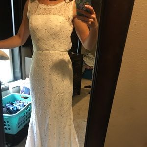 Open back White lace dress